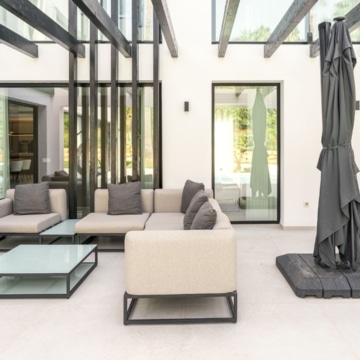 Stunning four bedroom villa in the sought-after area of Supermanzana H, Nueva Andalucía Picture 13