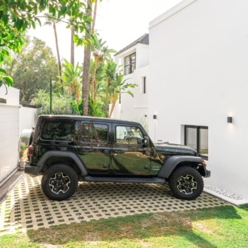 Stunning four bedroom villa in the sought-after area of Supermanzana H, Nueva Andalucía Picture 19