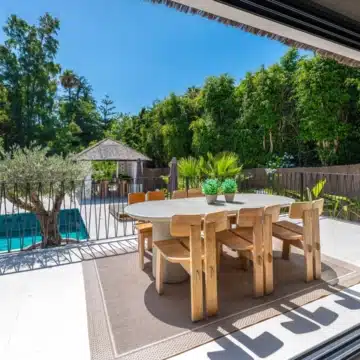 Modern five bedroom detached villa in a quiet residential area of Nueva Andalucía Picture 42