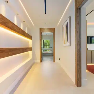 Exceptional one-level villa offering five spacious bedrooms in Puerto Banus, Marbella Picture 32