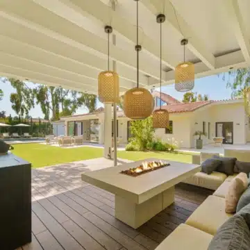 Exceptional one-level villa offering five spacious bedrooms in Puerto Banus, Marbella Picture 0