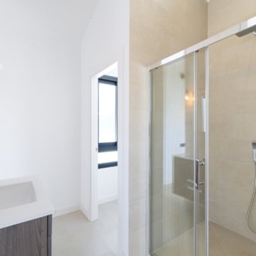 Contemporary villa located in sought-after urbanization of Linta Vista Alta, San Pedro Picture 44