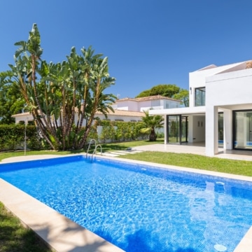 Contemporary villa located in sought-after urbanization of Linta Vista Alta, San Pedro Picture 50