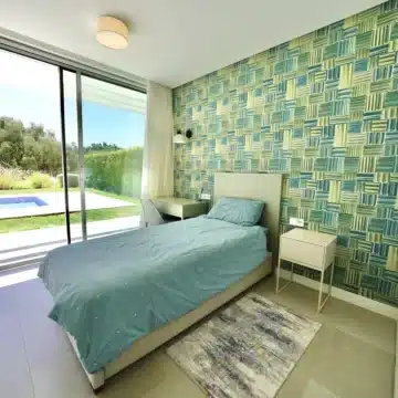 Frontline golf villa within an exclusive gated enclave of the prestigious La Reserva Club, Sotogrande Picture 14