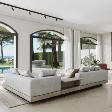 Masterpiece 6-bedroom villa set within the prestigious Altos de La Quinta, Benahavis Picture 1