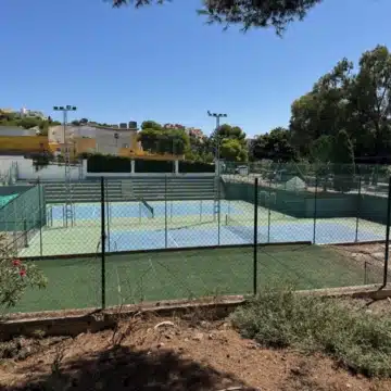 Charming 2-bedroom apartment with lovely views in Seghers, Estepona Picture 15