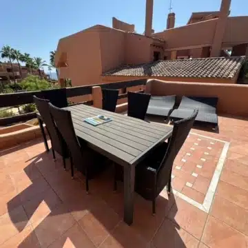 2-bedroom apartment in exclusive beachfront community of Mar Azul, Estepona Picture 0
