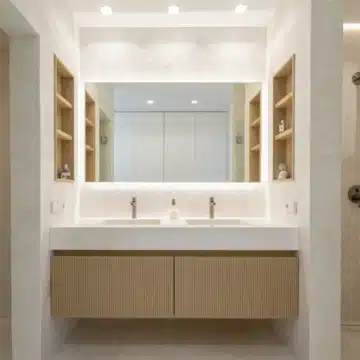 Bright two-bedroom apartment with golf and sea views in Guadalmina Alta, San Pedro de Alcantara Picture 8