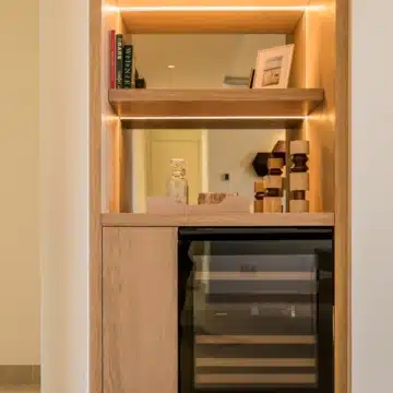 Exquisite beachfront penthouse with breathtaking views in Bahía del Velerín, Estepona Picture 6