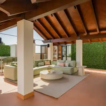 Exquisite beachfront penthouse with breathtaking views in Bahía del Velerín, Estepona Picture 15