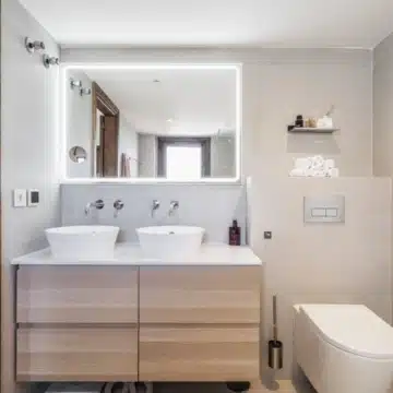 Luxury duplex apartment with panoramic sea and mountain views in Aloha, Nueva Andalucia Picture 35