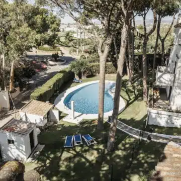 Luxury duplex apartment with panoramic sea and mountain views in Aloha, Nueva Andalucia Picture 2
