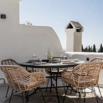 Luxury duplex apartment with panoramic sea and mountain views in Aloha, Nueva Andalucia Picture 40