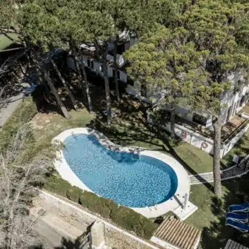 Luxury duplex apartment with panoramic sea and mountain views in Aloha, Nueva Andalucia Picture 52