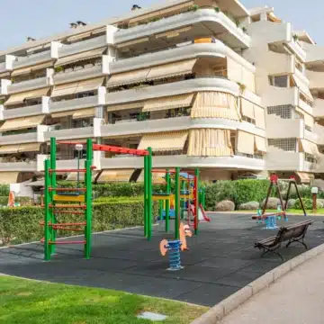 Frontline golf duplex penthouse with mountain views in Guadalmina Alta, San Pedro de Alcanatara Picture 19