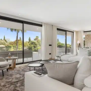 Mediterranean villa with sea and mountain views in Guadalmina Alta, San Pedro de Alcantara Picture 7