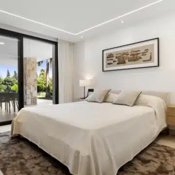 Mediterranean villa with sea and mountain views in Guadalmina Alta, San Pedro de Alcantara Picture 6