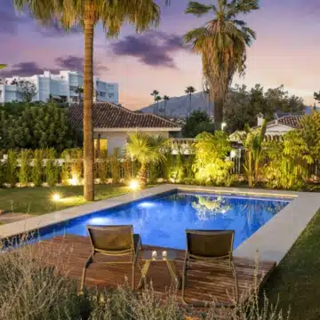 Mediterranean villa with sea and mountain views in Guadalmina Alta, San Pedro de Alcantara Picture 35