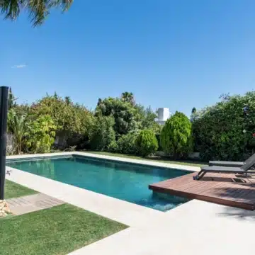 Mediterranean villa with sea and mountain views in Guadalmina Alta, San Pedro de Alcantara Picture 1