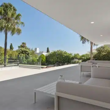 Mediterranean villa with sea and mountain views in Guadalmina Alta, San Pedro de Alcantara Picture 30