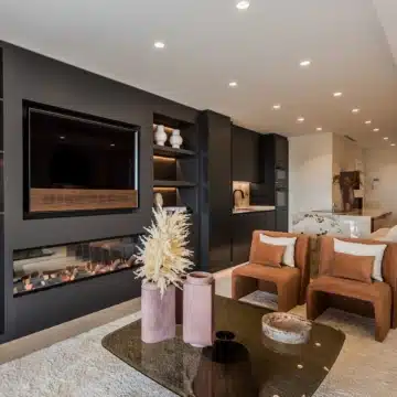 Refurbished beachfront apartment with stunning sea views in an exclusive urbanization of Los Granados del Mar, Estepona Picture 6