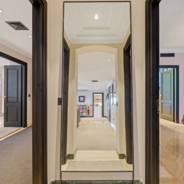 Stunning duplex penthouse located in the prestigious Monte Paraiso Country Club, Marbella Picture 13