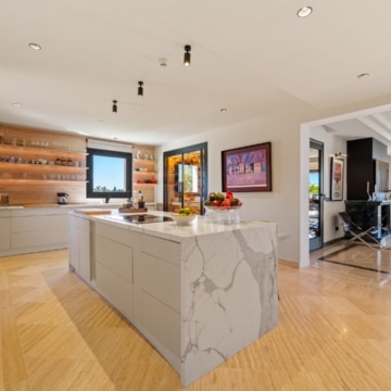 Stunning duplex penthouse located in the prestigious Monte Paraiso Country Club, Marbella Picture 23