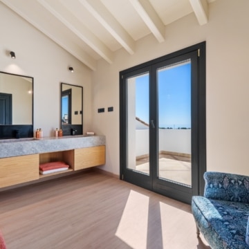 Stunning duplex penthouse located in the prestigious Monte Paraiso Country Club, Marbella Picture 27