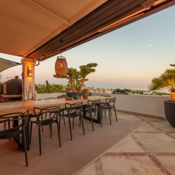 Stunning duplex penthouse located in the prestigious Monte Paraiso Country Club, Marbella Picture 30