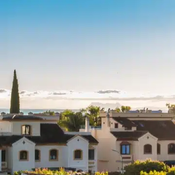 Beautifully renovated villa in one of the sought-after location of Nagüeles, Marbella Golden Mile Picture 9