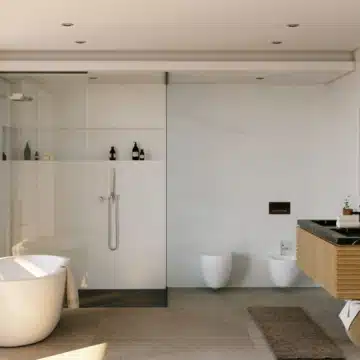 Beautifully renovated villa in one of the sought-after location of Nagüeles, Marbella Golden Mile Picture 7