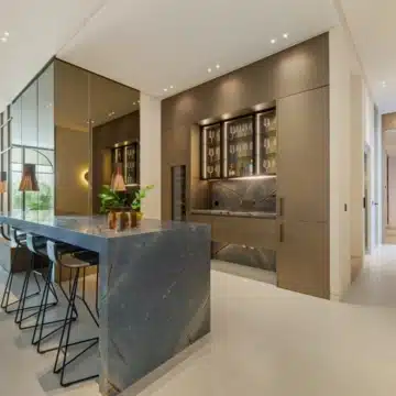 Marvellous villa nestled within the exclusive gated community of Parcelas del Golf, Nueva Andalucia Picture 26