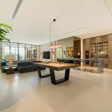Marvellous villa nestled within the exclusive gated community of Parcelas del Golf, Nueva Andalucia Picture 5