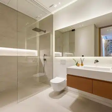 Marvellous villa nestled within the exclusive gated community of Parcelas del Golf, Nueva Andalucia Picture 30