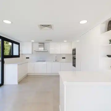 Exceptional villa with beautiful mountain views in Alta Vista, San Pedro de Alcántara Picture 13