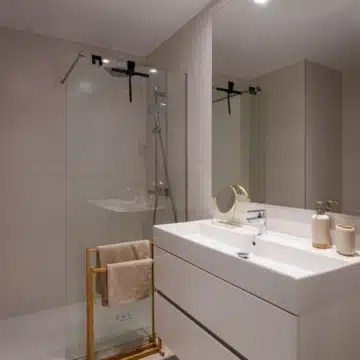 Brand new 2-bedroom apartment in the urbanization of Vanian Views in Selwo, Estepona Picture 10