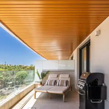 Brand new 2-bedroom apartment in the urbanization of Vanian Views in Selwo, Estepona Picture 3