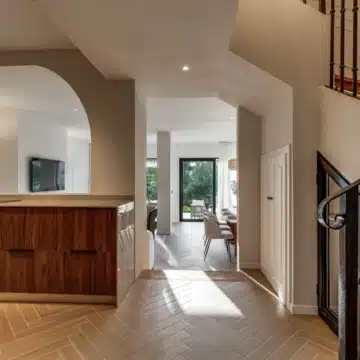 Refurbished 4-bedroom townhouse in the residential development of Los Potros, Nueva Andalucia Picture 45