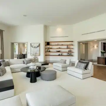 Luxury five-bedroom villa situated in the exclusive gated enclave of La Zagaleta, Benahavís Picture 16