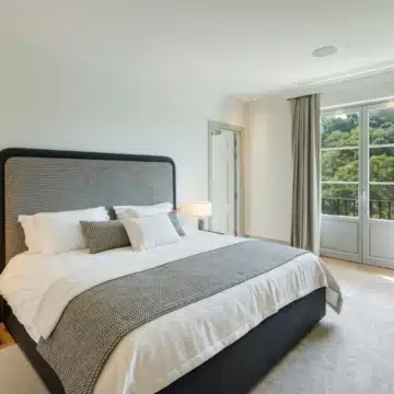 Luxury five-bedroom villa situated in the exclusive gated enclave of La Zagaleta, Benahavís Picture 24