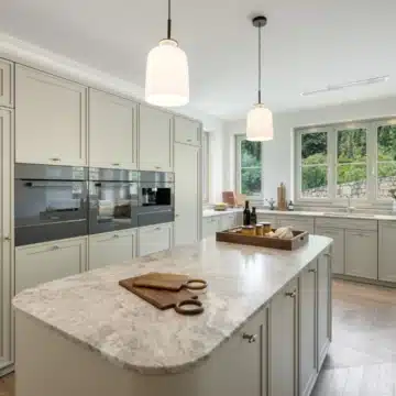 Luxury five-bedroom villa situated in the exclusive gated enclave of La Zagaleta, Benahavís Picture 2