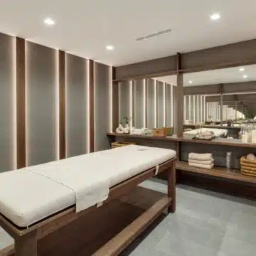 Luxury five-bedroom villa situated in the exclusive gated enclave of La Zagaleta, Benahavís Picture 38