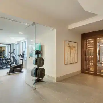 Luxury five-bedroom villa situated in the exclusive gated enclave of La Zagaleta, Benahavís Picture 40