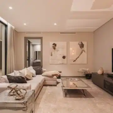 Masterpiece 5-bedroom villa with panoramic sea views in El Madroñal, Benahavis Picture 41