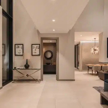 Masterpiece 5-bedroom villa with panoramic sea views in El Madroñal, Benahavis Picture 42