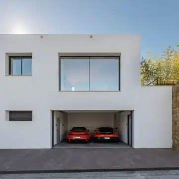 Masterpiece 5-bedroom villa with panoramic sea views in El Madroñal, Benahavis Picture 27