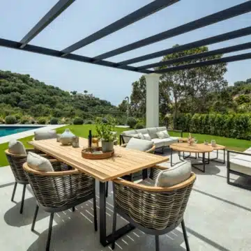 Luxury five-bedroom villa situated in the exclusive gated enclave of La Zagaleta, Benahavís Picture 5