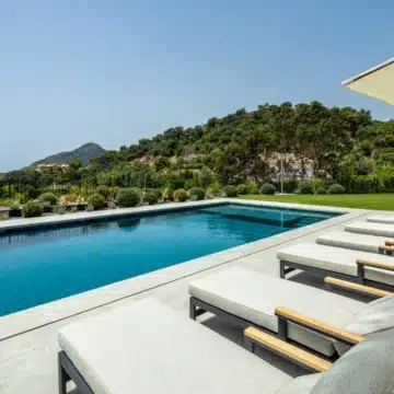 Luxury five-bedroom villa situated in the exclusive gated enclave of La Zagaleta, Benahavís Picture 9