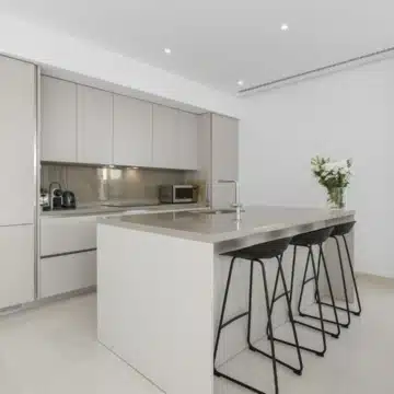 Modern villa with stunning sea and golf views in Cabopino, Marbella East Picture 6