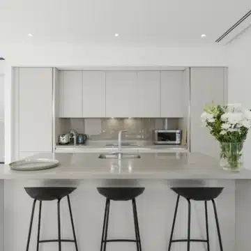 Modern villa with stunning sea and golf views in Cabopino, Marbella East Picture 1